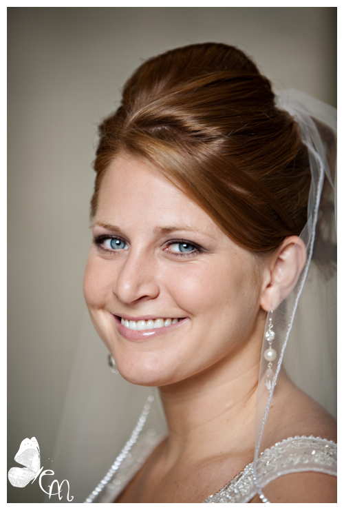 Beaver Simpson Wedding - Bridal Portraits taken at the Arkansas State Capitol Building in Little Rock, AR